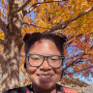 Meet your Posher, Dannielle